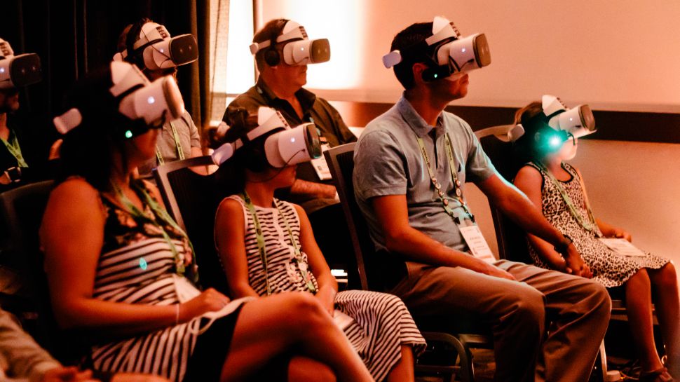 VR社交是伪命题吗？VR体验一定是孤独的吗？