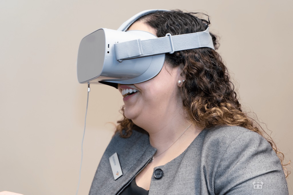 美国银行将为5万名员工提供VR软技能培训